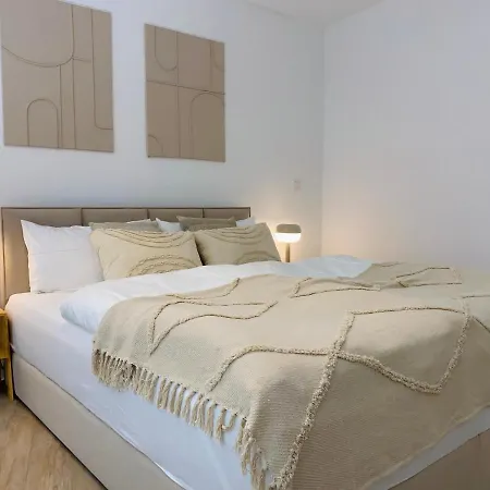 Appartement Bunker Zentral Messe Business Streaming Essen